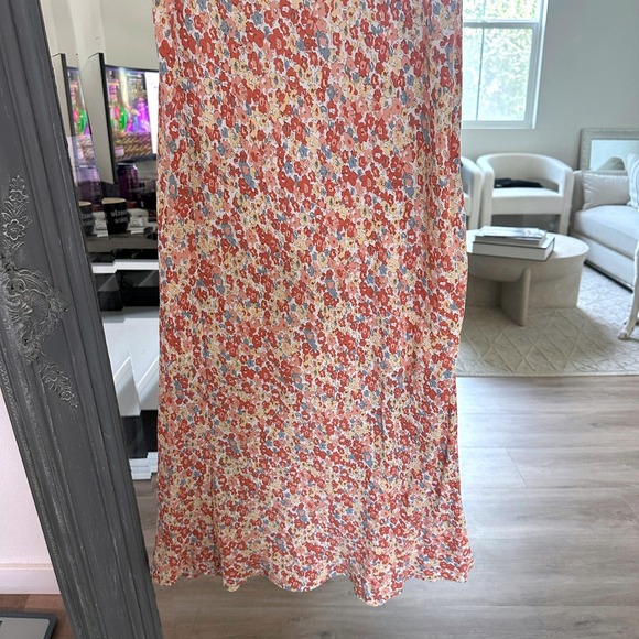 Rails V Neck Puff Sleeve Empire Waist Shelley Midi Dress in Multi Wildflower XS - Picture 9 of 14